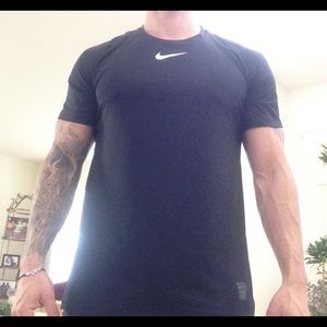Nike workout tee